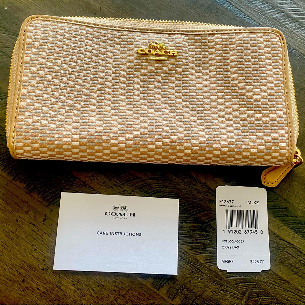 Coach wallet